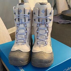 Columbia White and Gray Winter Boots